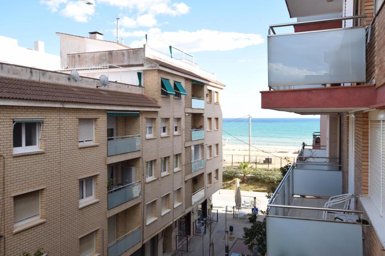 Homeholidaysrentals Atico Ocean Pineda de Mar Exterior foto